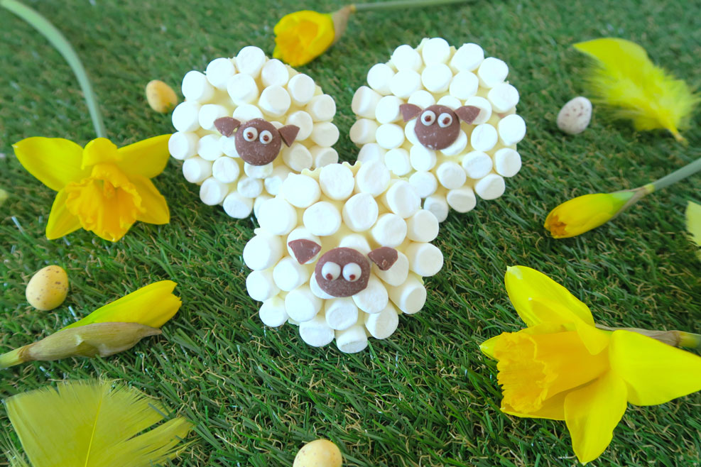 easter treats marshmallow sheep cupcakes daffodils