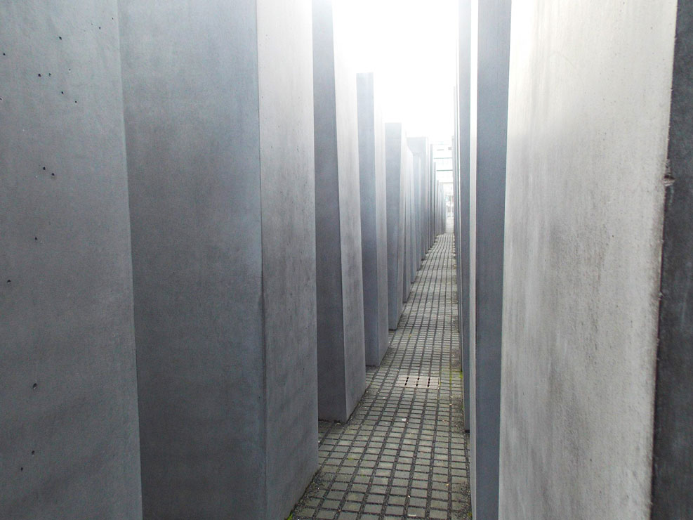 memorial to the murdered jews of europe