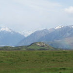 mount sunday used for the film location of edoras in lord of the rings