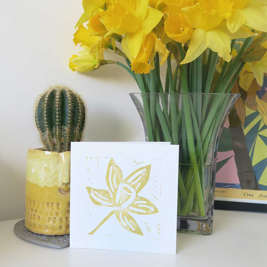 melissa carne design mother's day daffodil card