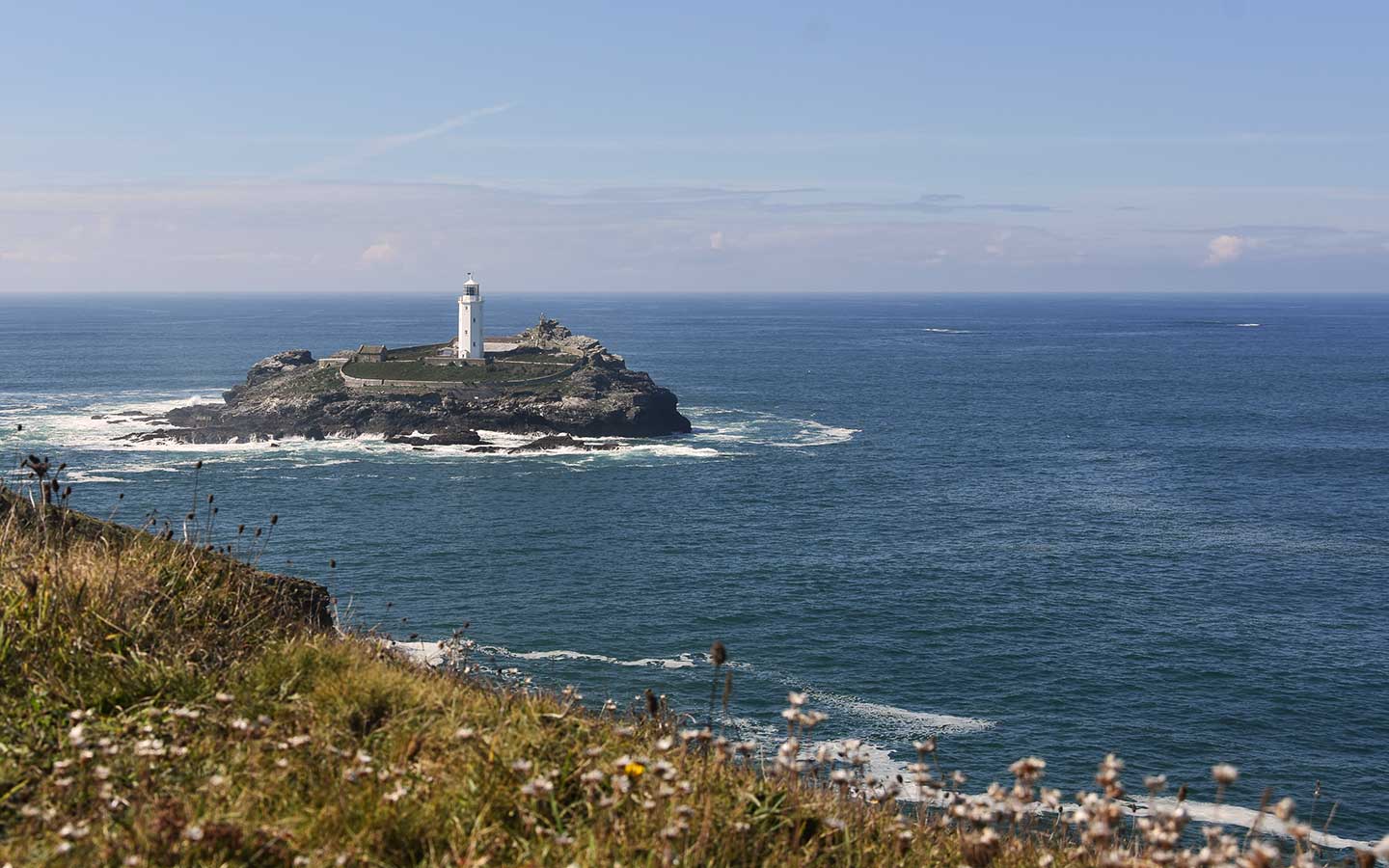 godrevy lighthouse in cornwall